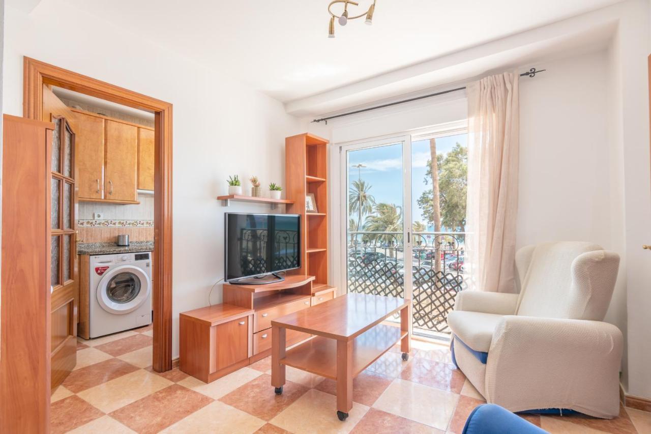 Renthas Pedregalejo Beach Apartments Málaga Exterior foto