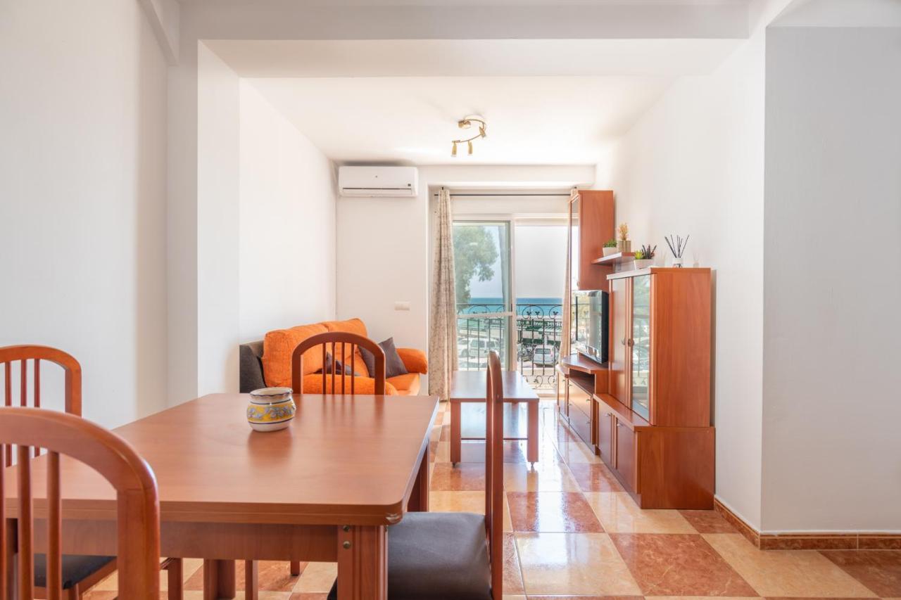 Renthas Pedregalejo Beach Apartments Málaga Exterior foto
